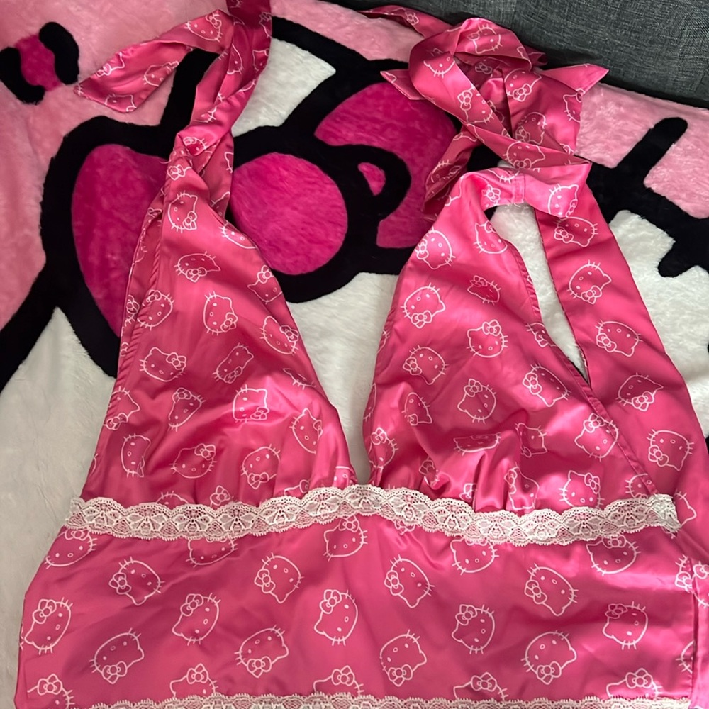 hello kitty wrap around crop top
